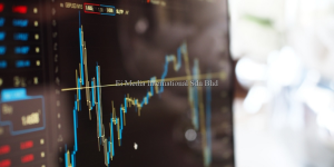 Neil Sir 点评 | EV 电动车大热借壳吸金