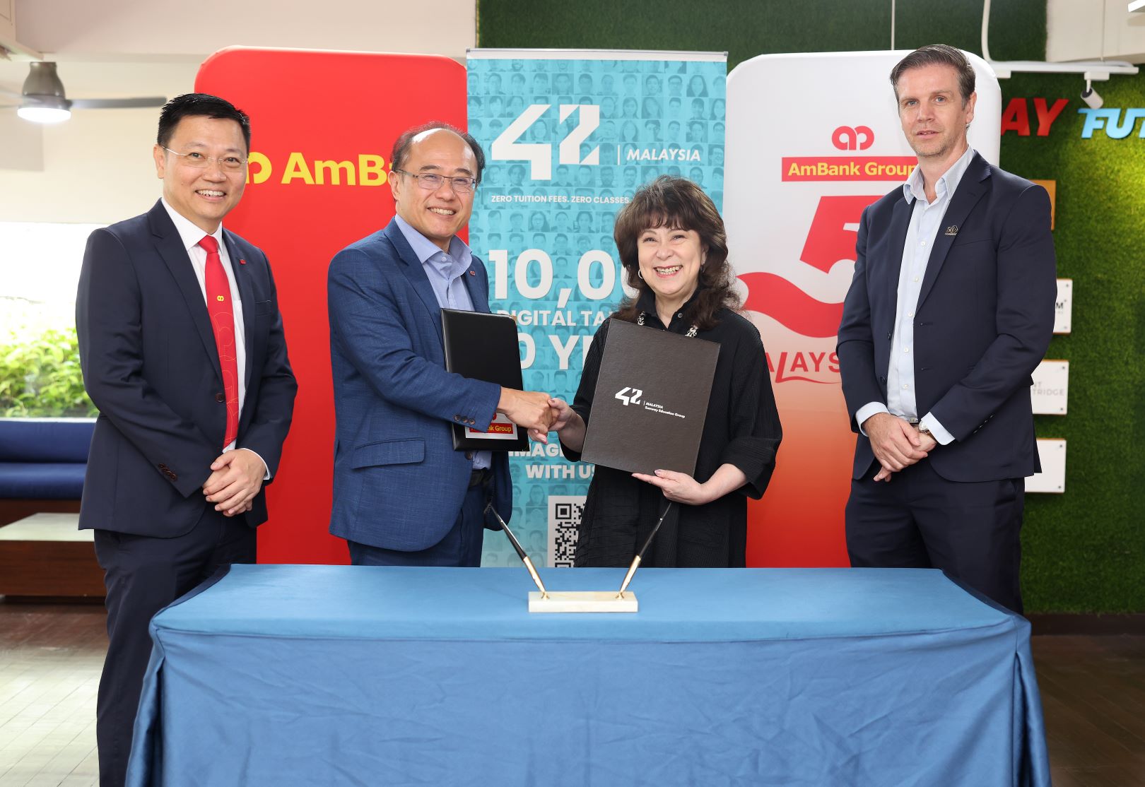 42 Malaysia与AmBank集团携手合作， 斥资300万令吉推动创新与科技人才培养